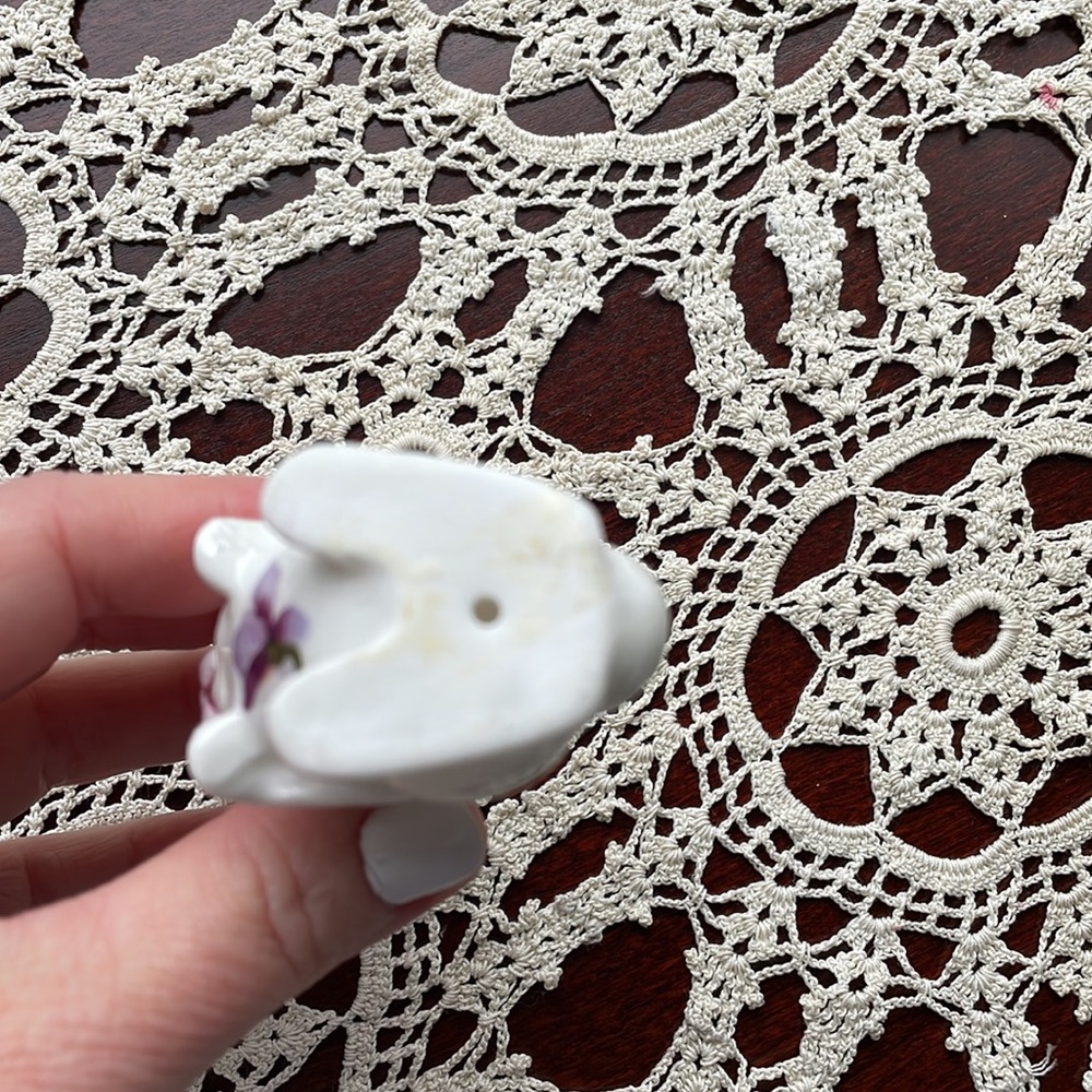Porcelain Small Bunny - Picture 5 of 5